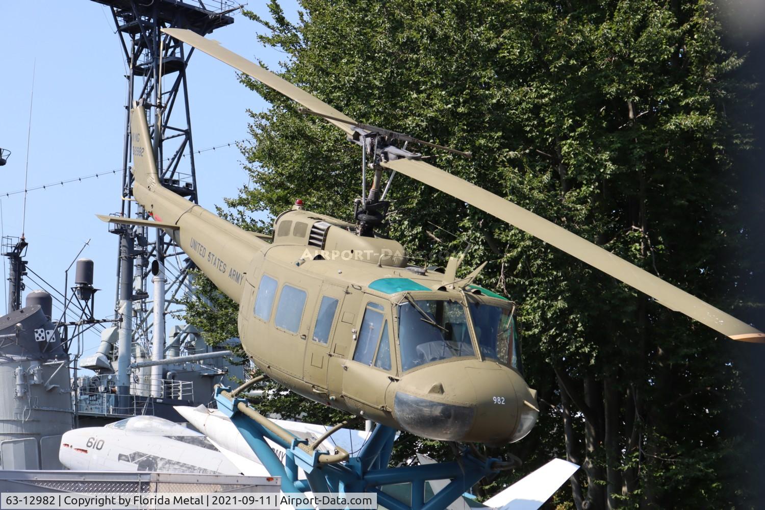 63-12982, 1963 Bell UH-1H Iroquois C/N 4178, Buffalo NY gate guard 2021