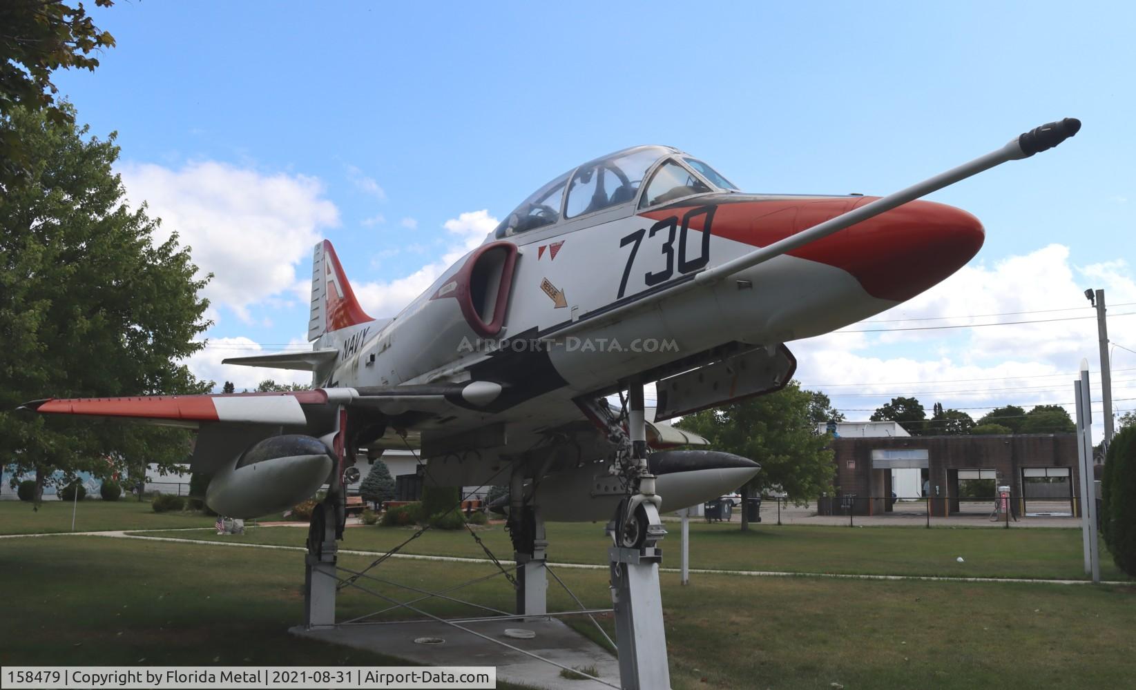 158479, Douglas TA-4J Skyhawk C/N 14284, Gladstone MI gate guard 2021