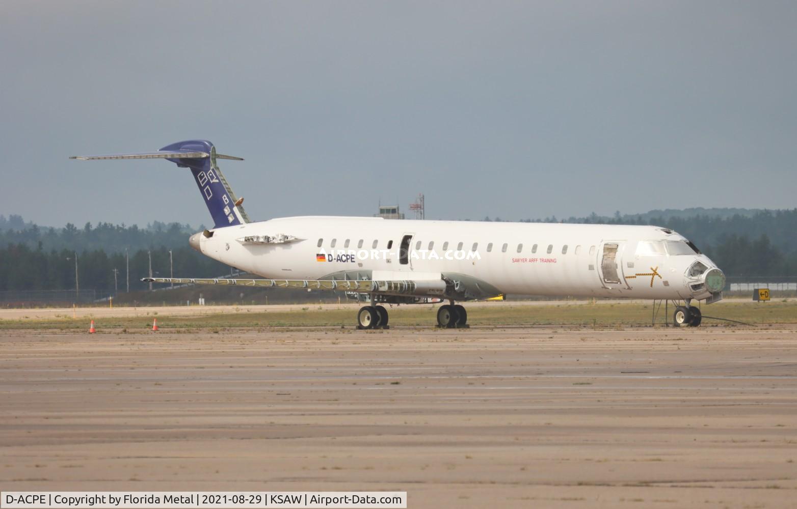 D-ACPE, 2001 Bombardier CRJ-701ER (CL-600-2C10) Regional Jet C/N 10027, Lufthansa CRJ-700