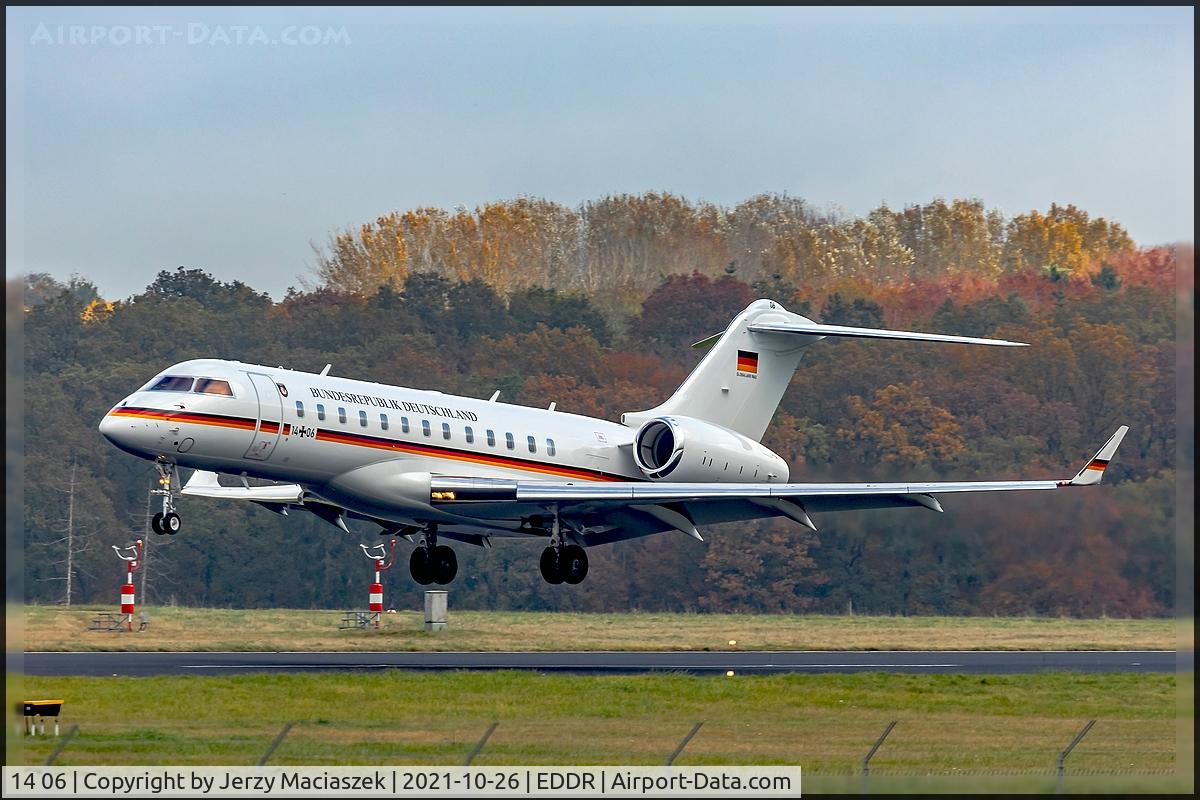 14 06, 2019 Bombardier BD-700 Global Express C/N 9863, 2019 Bombardier BD-700 Global Express, c/n: 9863