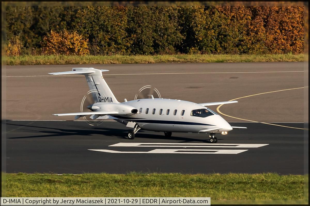 D-IMIA, 2011 Piaggio P-180 Avanti C/N 1211, 2011 Piaggio P-180 Avanti, c/n: 1211