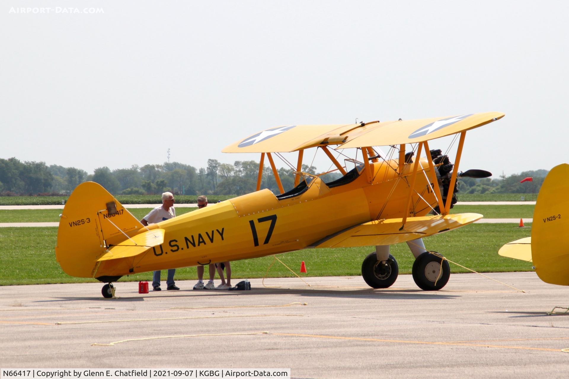 N66417, 1942 Boeing B75N1 C/N 75-6826, At the Stearman Fly-in
