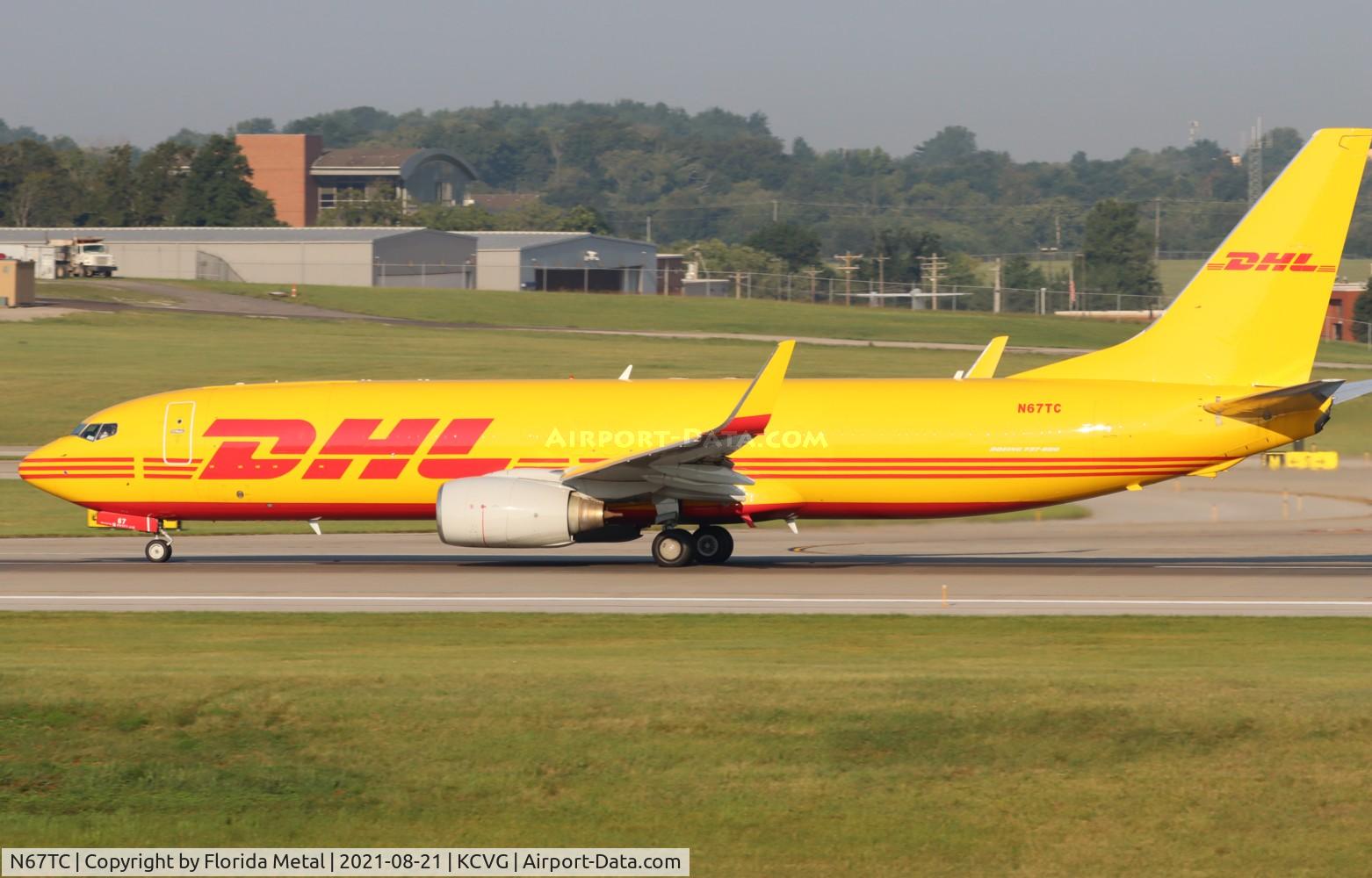 N67TC, 2005 Boeing 737-8FH C/N 29668, DHL 737-800