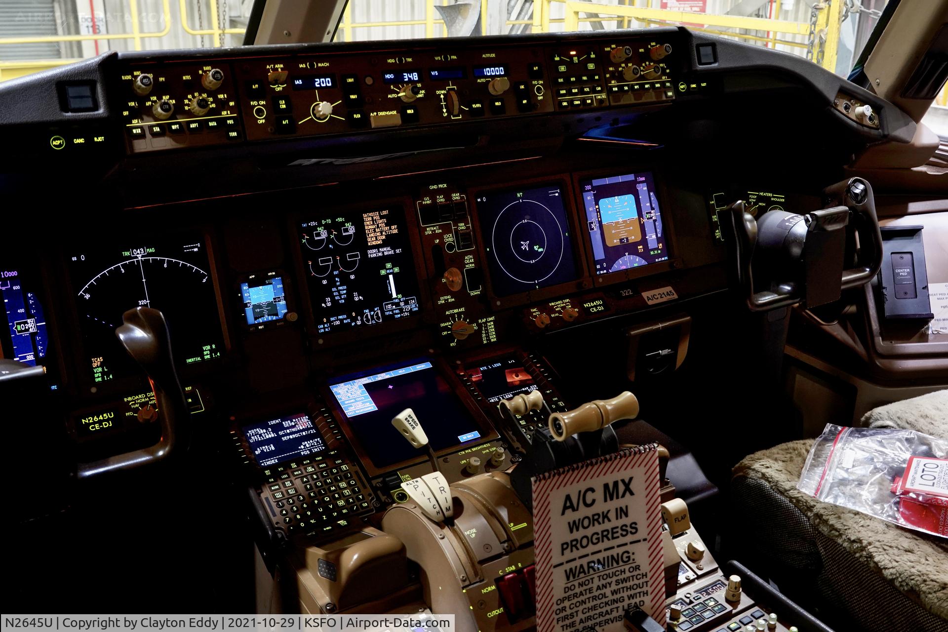 N2645U, 2017 Boeing 777-322/ER C/N 64989, Flightdeck SFO 2021.