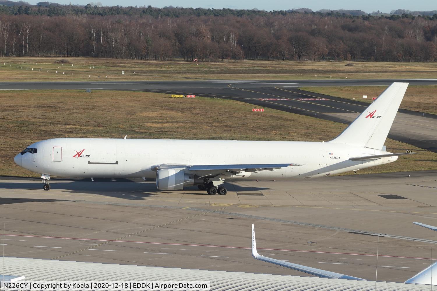 N226CY, 1992 Boeing 767-383/ER C/N 26544, Departure to LHR.