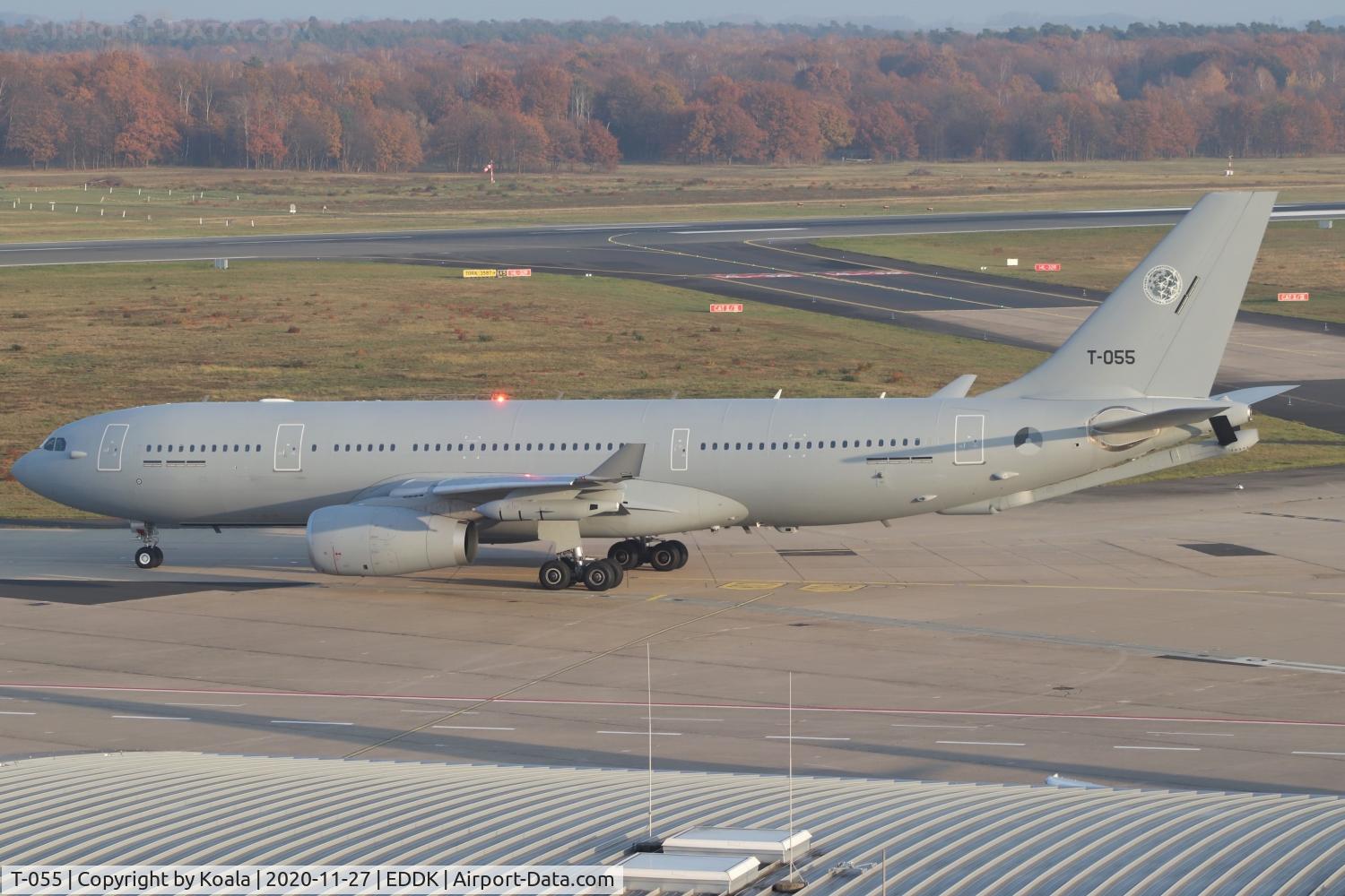 T-055, 2019 Airbus KC-30M (A330-243MRTT) C/N 1911, Nice beacon! Ready for another training flight