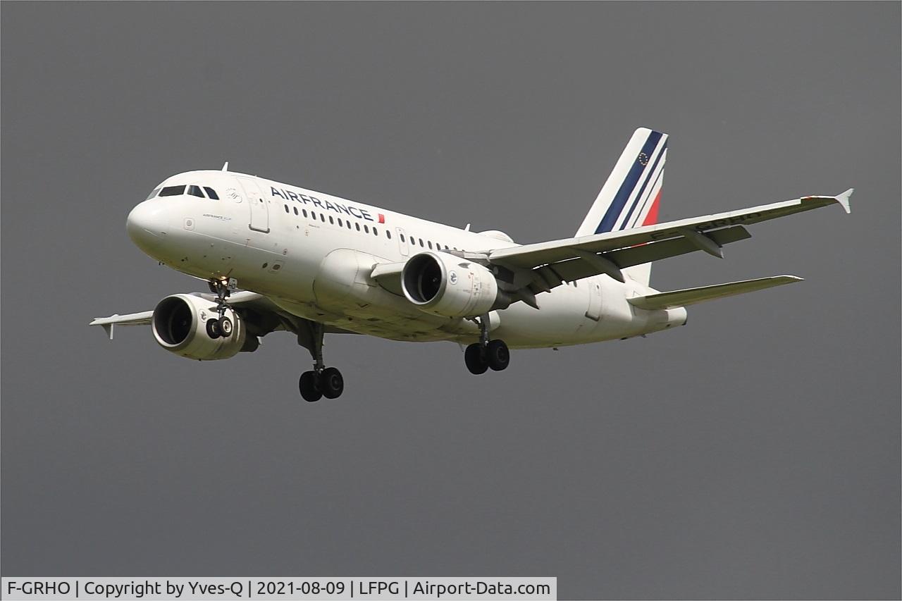 F-GRHO, 2000 Airbus A319-111 C/N 1271, Airbus A319-111, Short approach Rwy 26L, Roissy Charles De Gaulle Airport (LFPG-CDG)