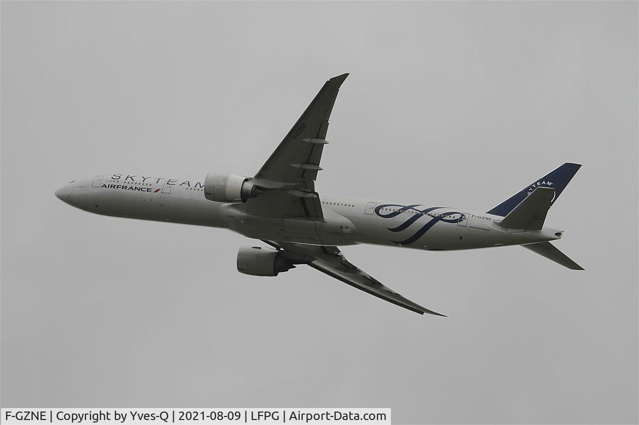 F-GZNE, 2009 Boeing 777-328/ER C/N 37432, Boeing 777-328 ER, Take off rwy 06R, Roissy Charles De Gaulle airport (LFPG-CDG)