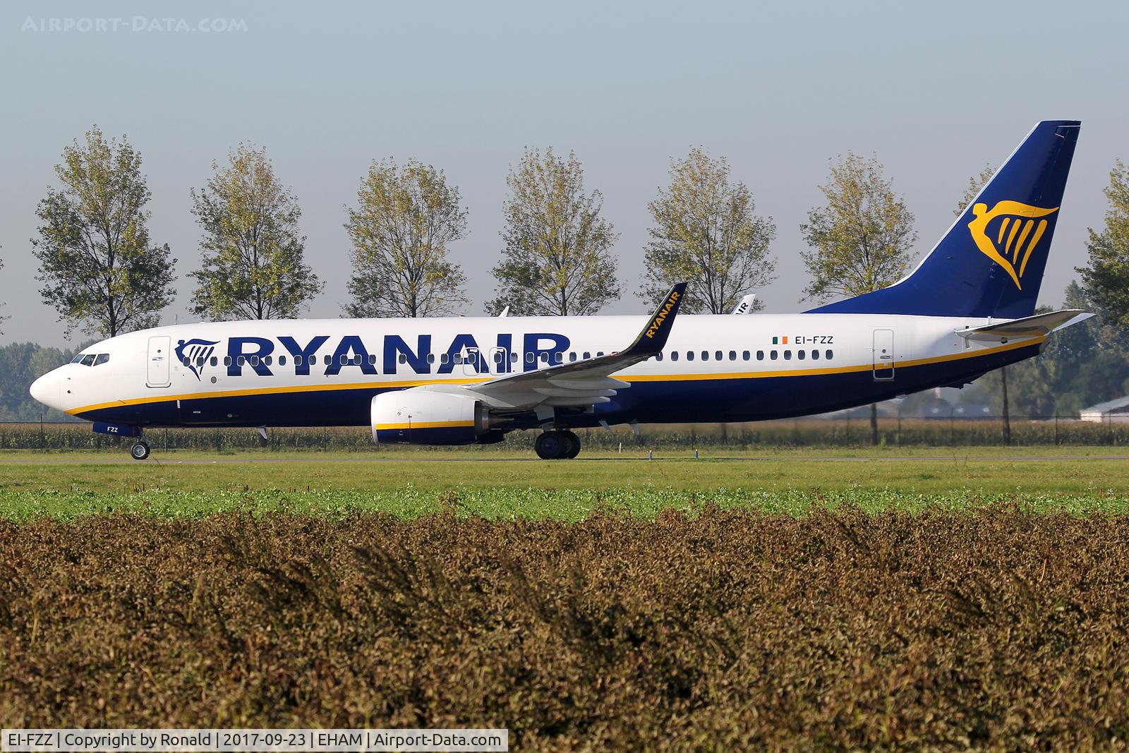 EI-FZZ, 2017 Boeing 737-800 C/N 44796, at spl