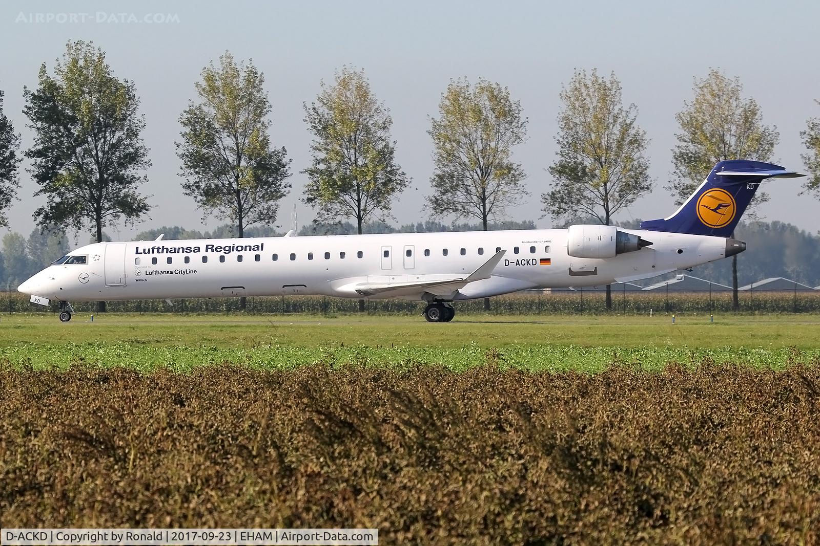 D-ACKD, 2006 Bombardier CRJ-900LR (CL-600-2D24) C/N 15080, at spl