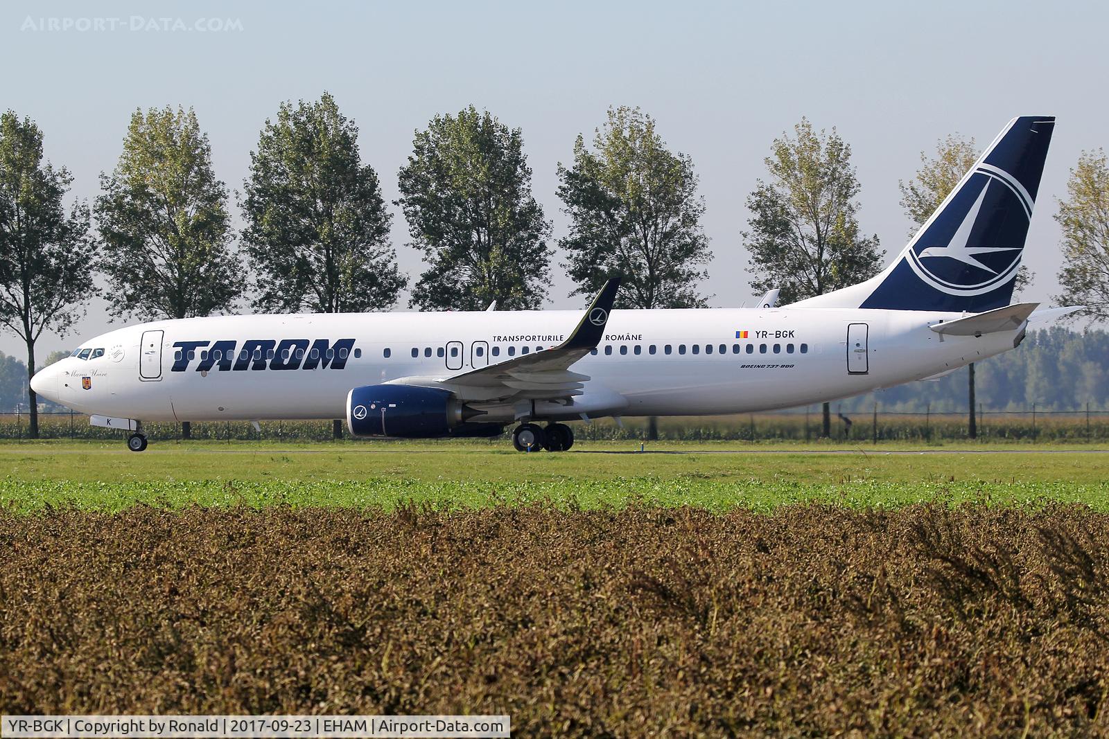 YR-BGK, 2017 Boeing 737-800 C/N 63702, at spl