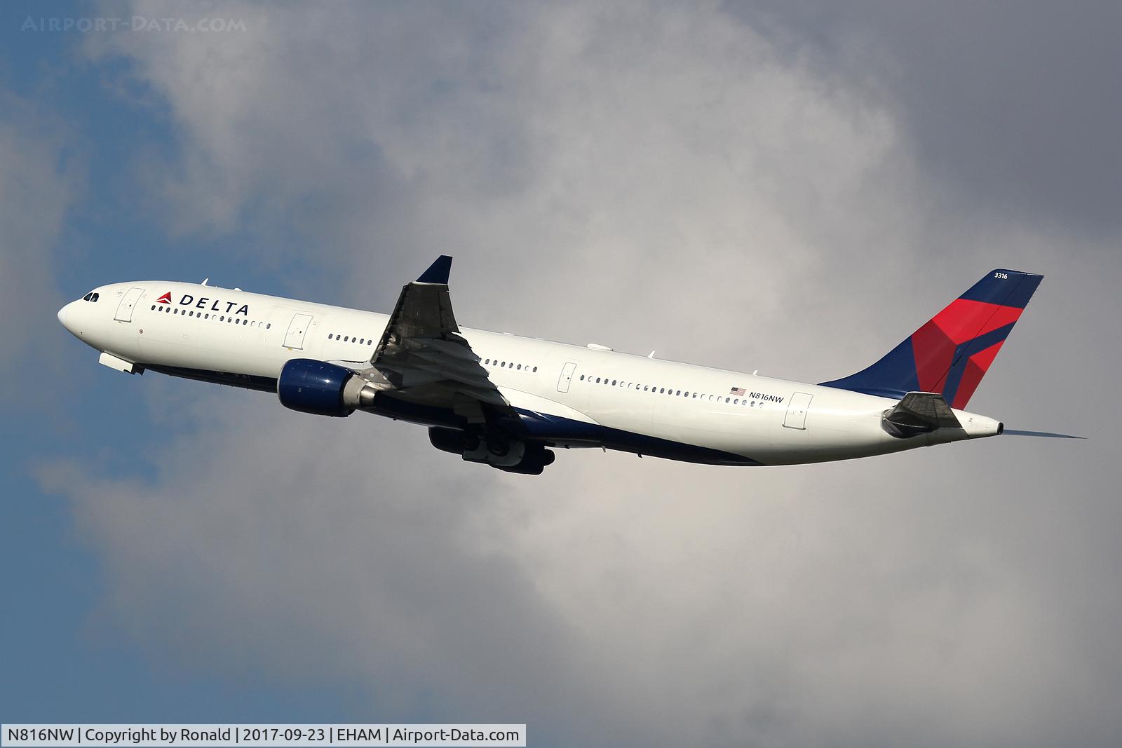 N816NW, 2007 Airbus A330-323X C/N 0827, at spl