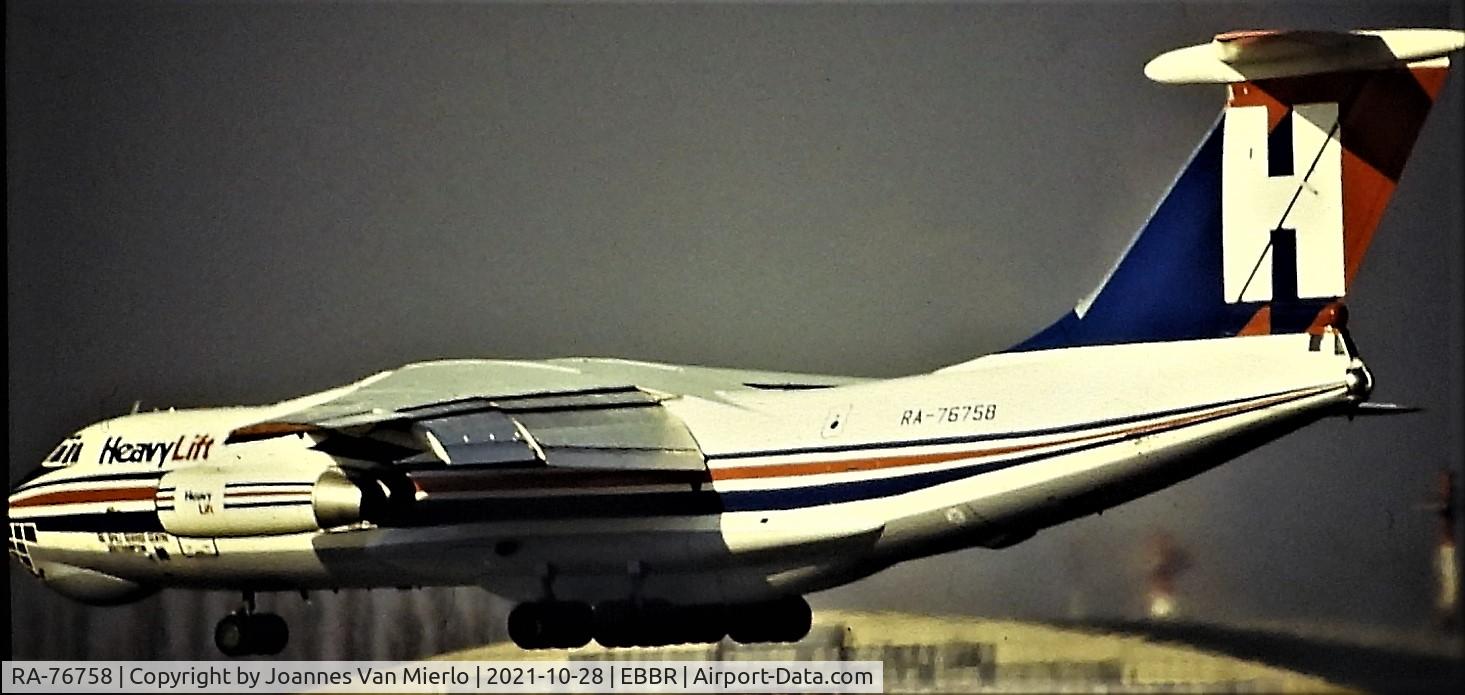RA-76758, 1986 Ilyushin IL-76TD C/N 0073474203, Slide scan