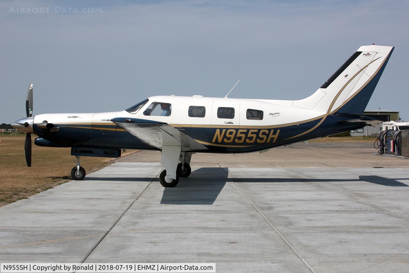 N955SH, 2002 Piper PA-46-350P Malibu Mirage C/N 4636339, at ehmz