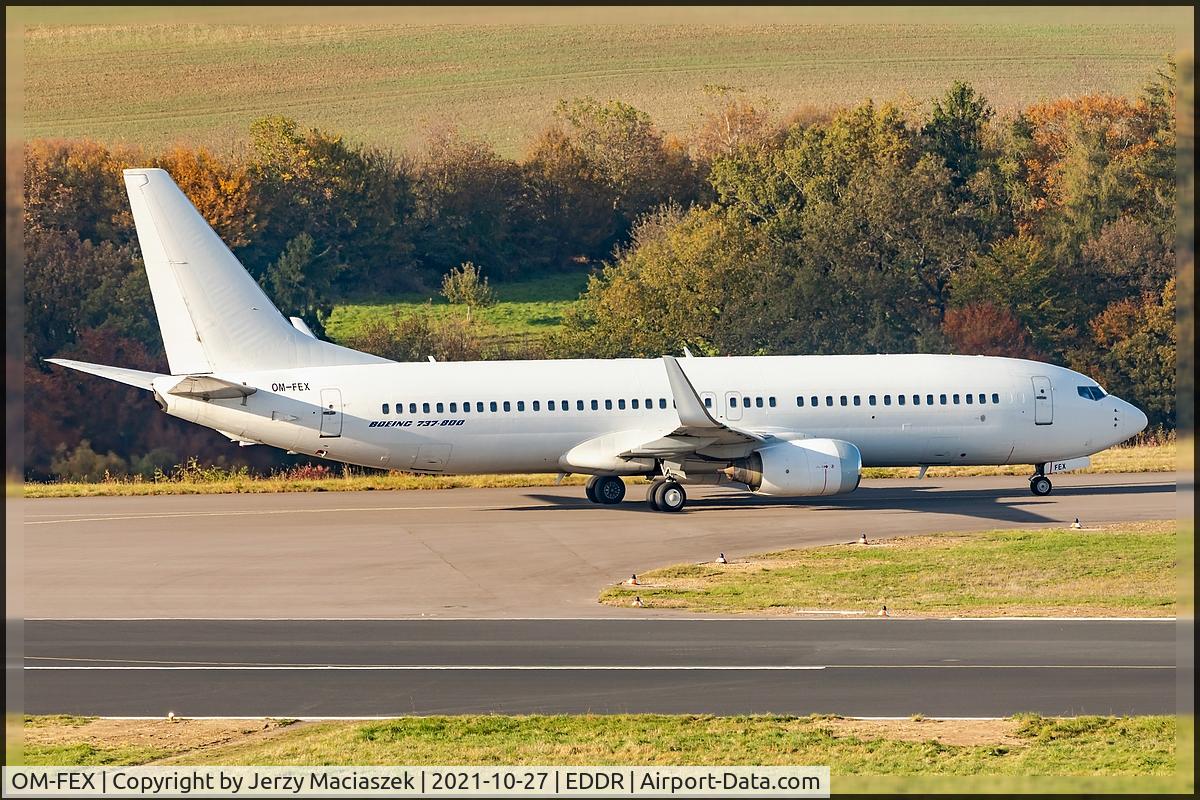 OM-FEX, 1998 Boeing 737-8Q8 C/N 28213, 1998 Boeing 737-8Q8, c/n: 28213