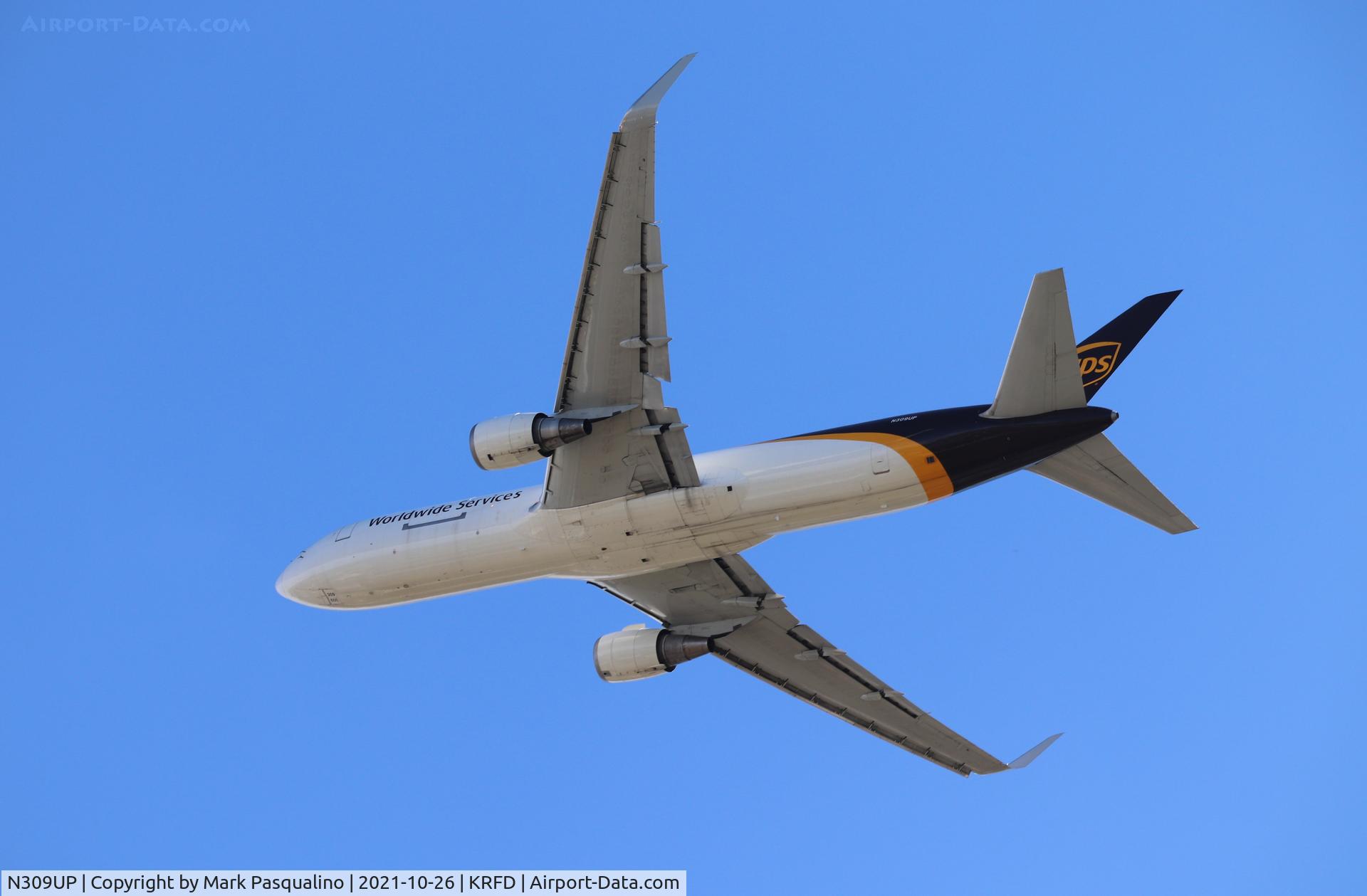 N309UP, 1996 Boeing 767-34AF C/N 27740, Boeing 767-34AF