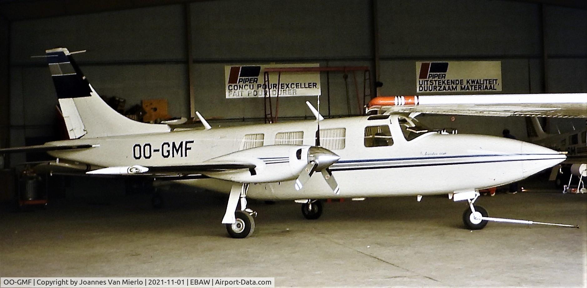 OO-GMF, 1980 Piper Aerostar 601P C/N 61P07838063396, Slide scan