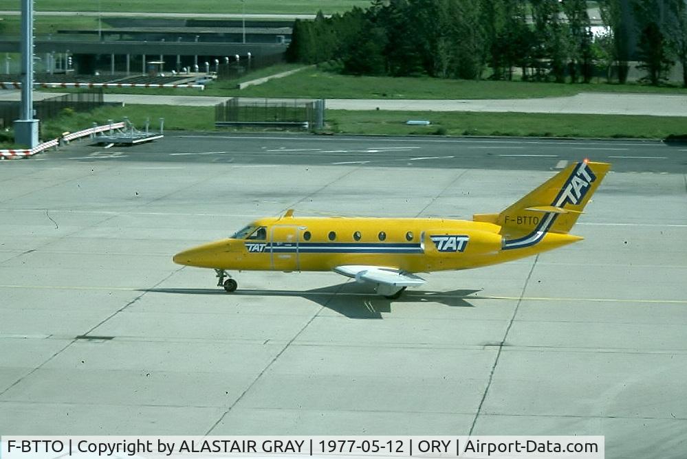 F-BTTO, 1975 Aerospatiale SN-601 Corvette 100 C/N 18, TAT painted their aircraft different colours but with the same TAT lines.