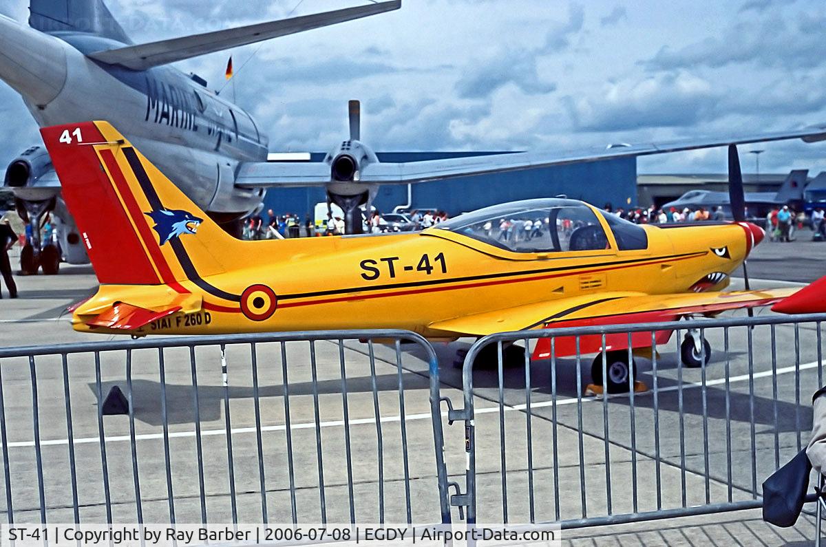 ST-41, 1992 SIAI-Marchetti SF-260D C/N 841, ST-41   SIAI-Marchetti SF.260D [841] (Belgian Air Force) RNAS Yeovilton~G  08/07/2006