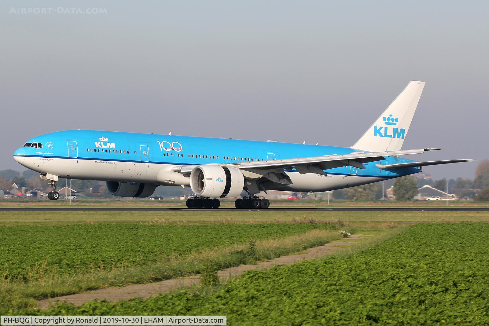 PH-BQG, 2004 Boeing 777-206/ER C/N 32704, at spl