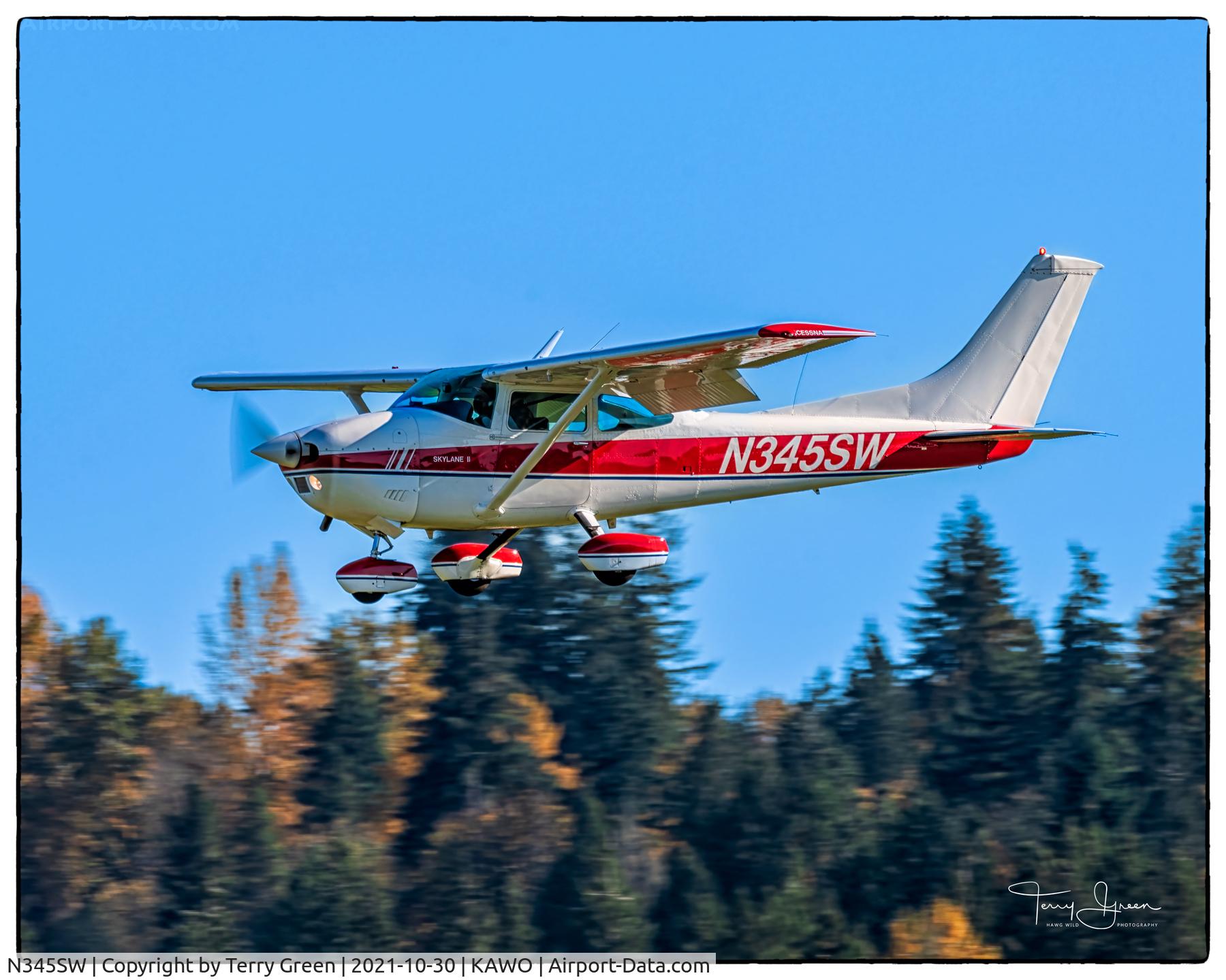 N345SW, Cessna 182 Skylane C/N 18265371, KAWO