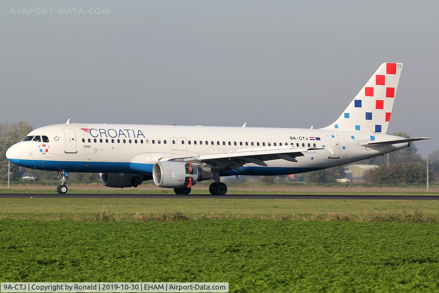 9A-CTJ, 1999 Airbus A320-214 C/N 1009, at spl