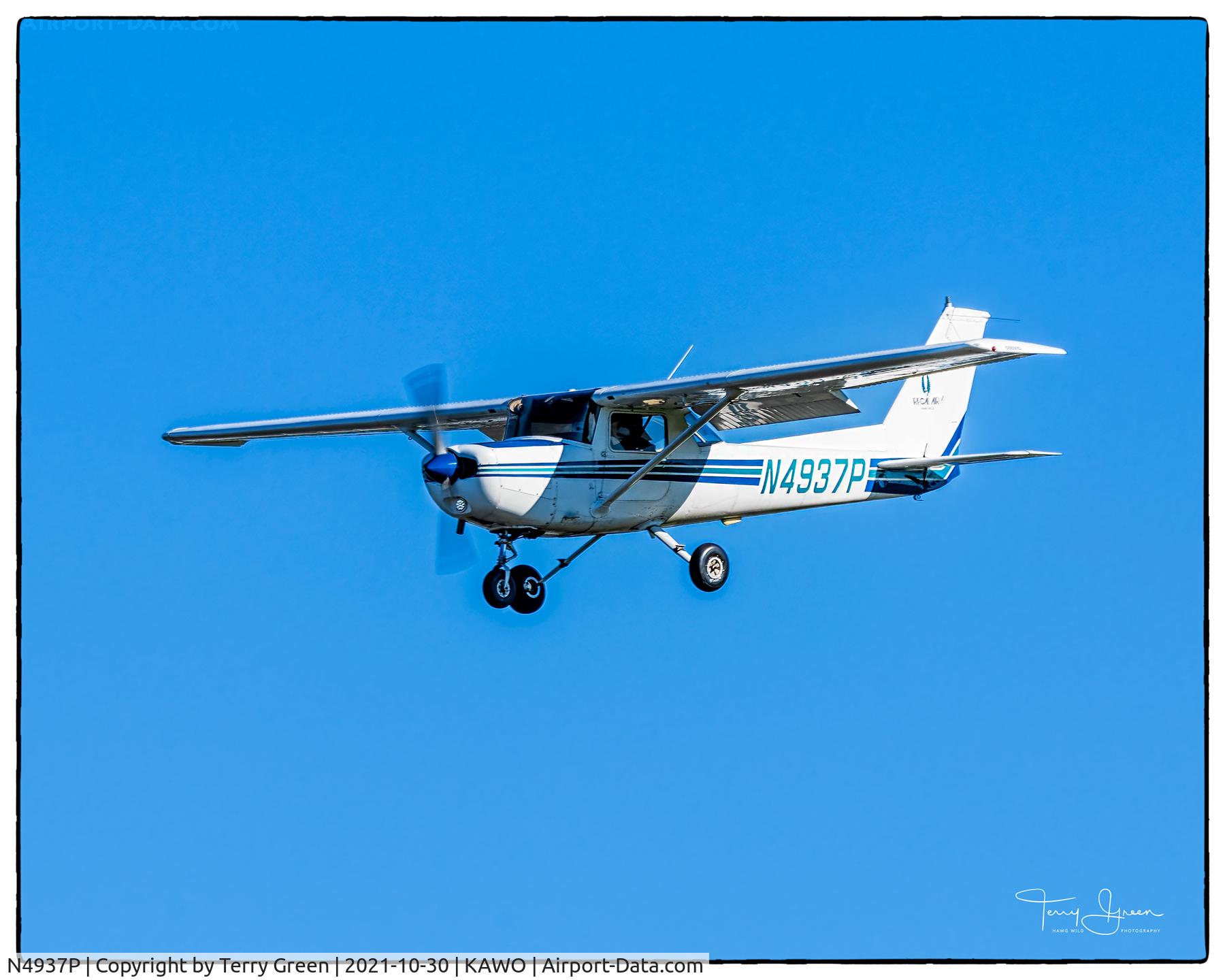 N4937P, 1981 Cessna 152 C/N 15284849, KAWO