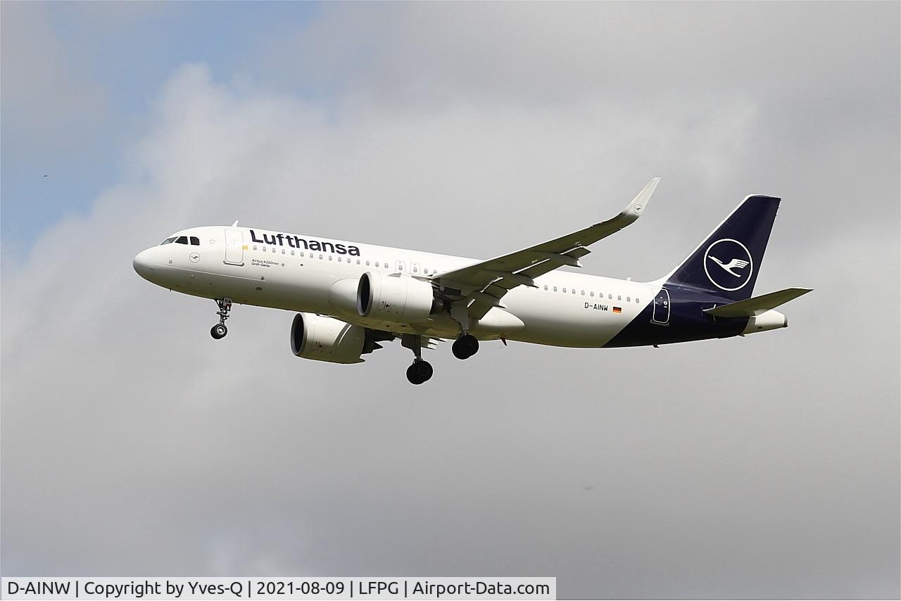 D-AINW, 2020 Airbus A320-271N C/N 9251, Airbus A320-271N, Short approach rwy 26L, Roissy Charles De Gaulle airport (LFPG-CDG)