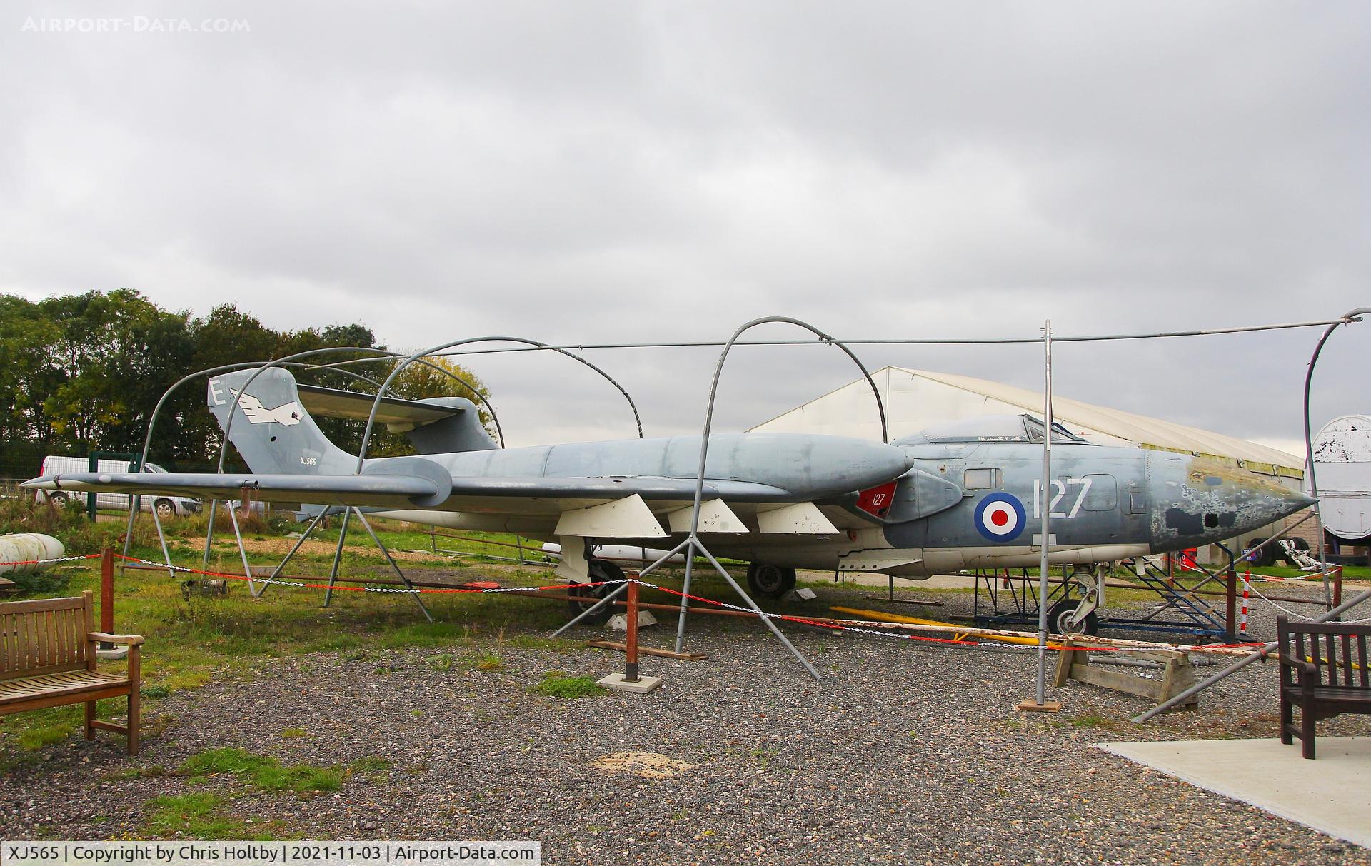 XJ565, De Havilland DH-110 Sea Vixen FAW.2 C/N 10047, 1960 DH Sea Vixen preserved outside at the De Havilland Aircraft Museum in London Colney, Herts.
