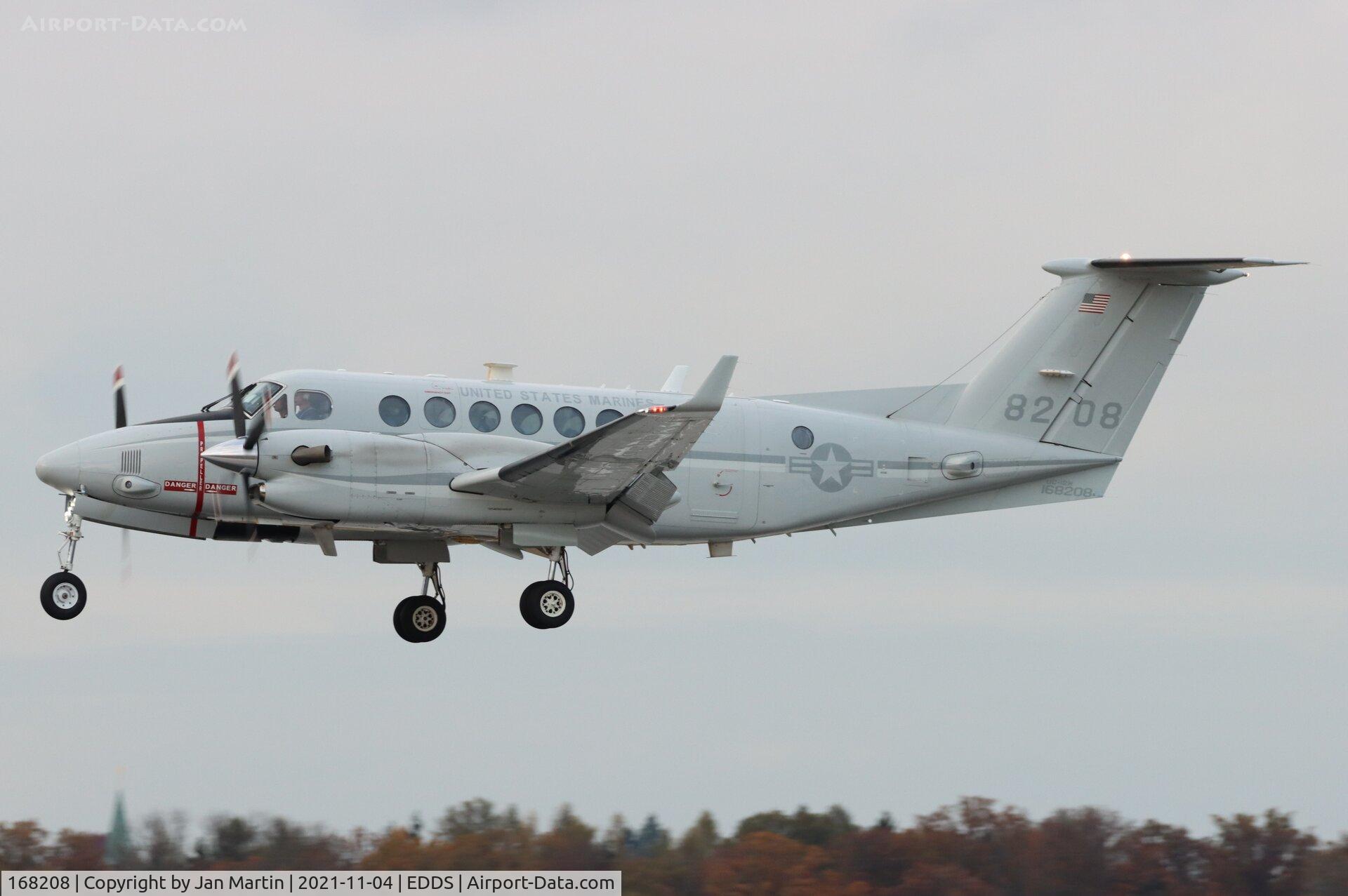 168208, 2009 Hawker Beechcraft UC-12W Huron (B300C) C/N FM-32, Arrival of the 