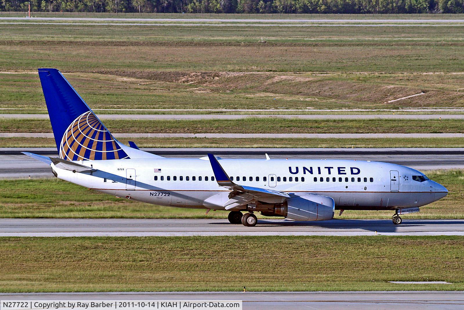 N27722, 1999 Boeing 737-724 C/N 28789, N27722   Boeing 737-724 [28789] (United Airlines) Houston-George Bush Intercontinental~N 14/10/2011