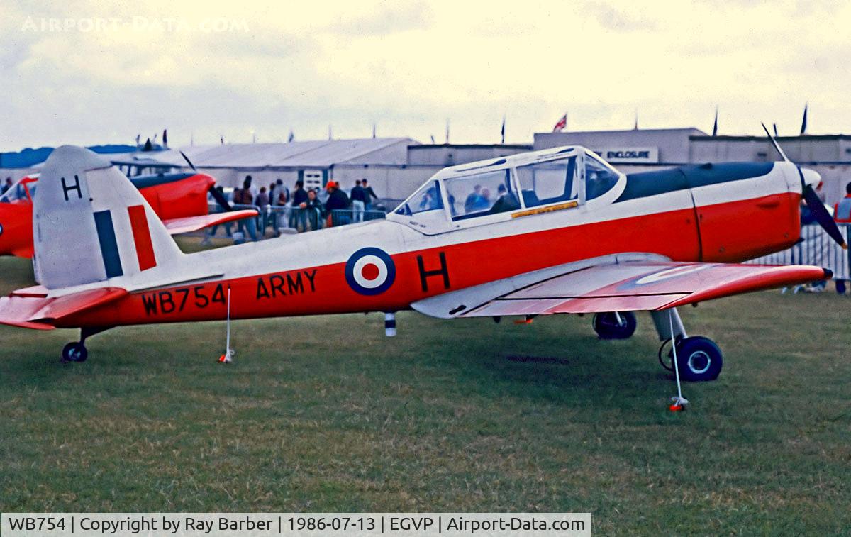 WB754, 1950 De Havilland DHC-1 Chipmunk T.10 C/N C1/0202, WB754   De Havilland DHC-1 Chipmunk T.10 [C1/0202] (Army Air Corps) Middle Wallop~G 13/07/1986