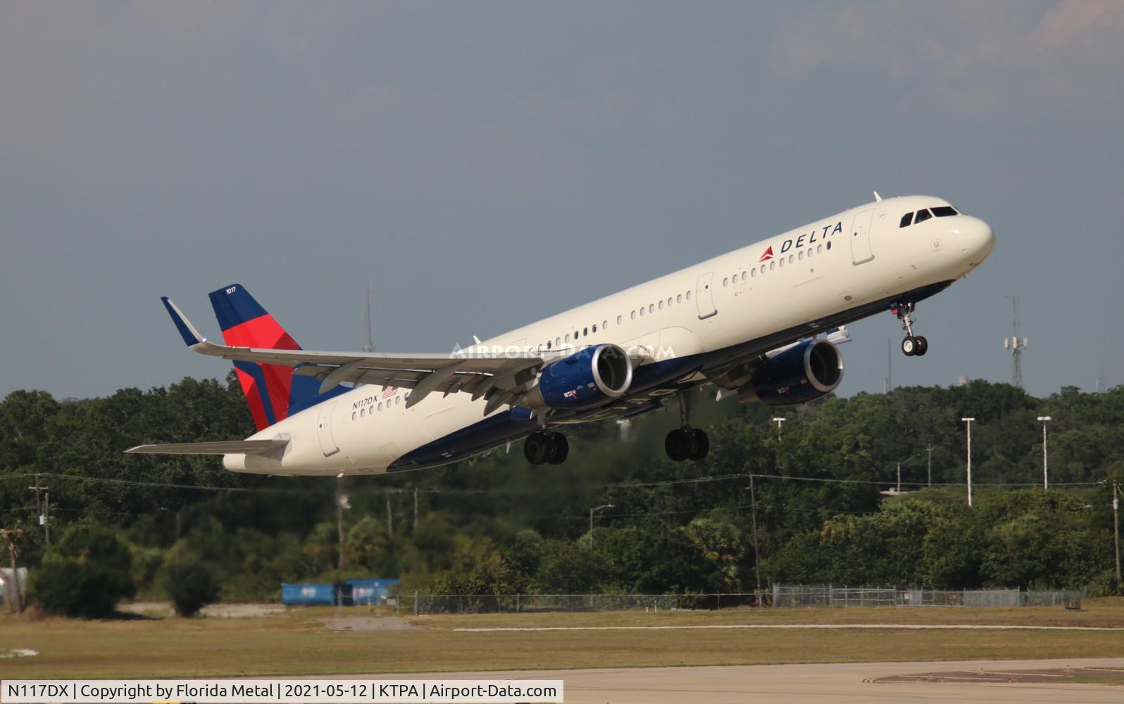 N117DX, 2021 Airbus A321-211 C/N 10133, TPA spotting 2021