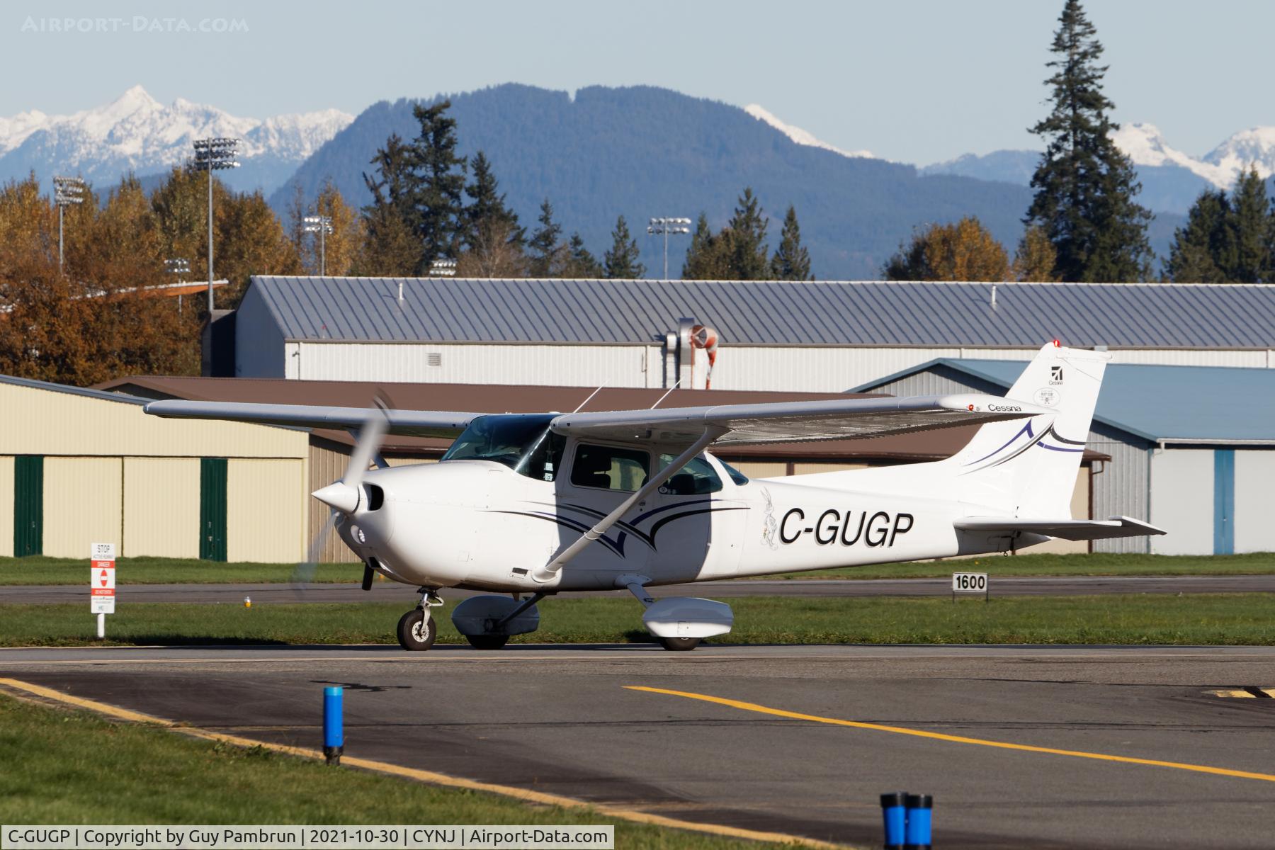 C-GUGP, 1981 Cessna 172P C/N 17274717, Landing