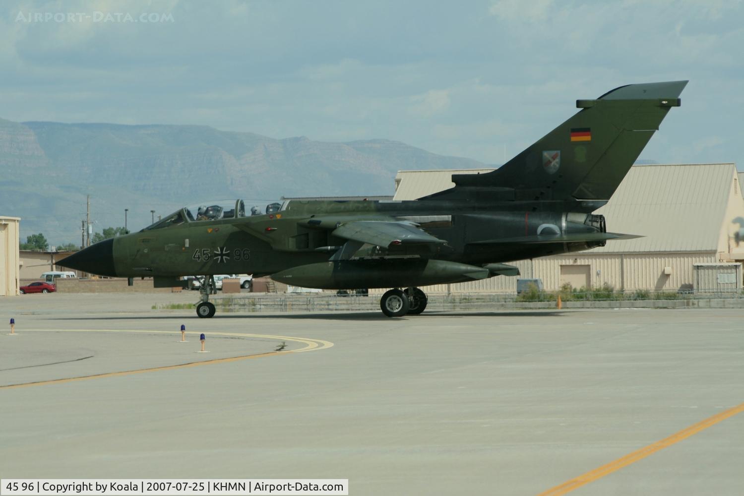 45 96, Panavia Tornado IDS C/N 734/GS237/4296, Arriving from mission