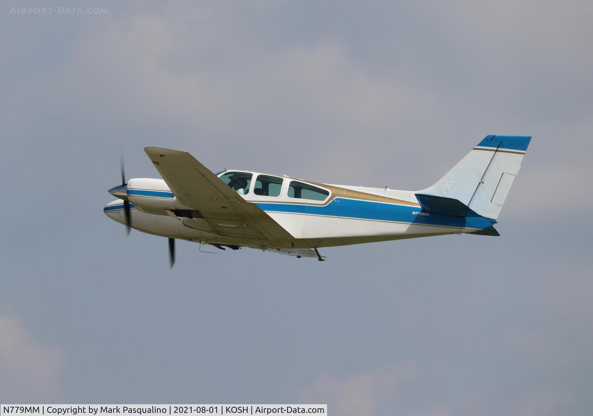 N779MM, 1963 Beech 95-A55 Baron C/N TC-470, Beech A55