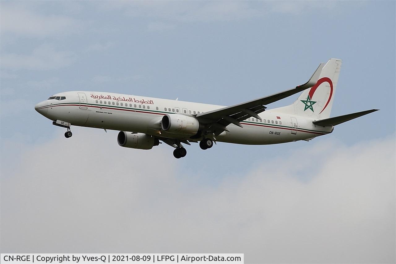 CN-RGE, 2011 Boeing 737-86N C/N 36822, Boeing 737-86N, On final rwy 26L, Roissy Charles De Gaulle airport (LFPG-CDG)