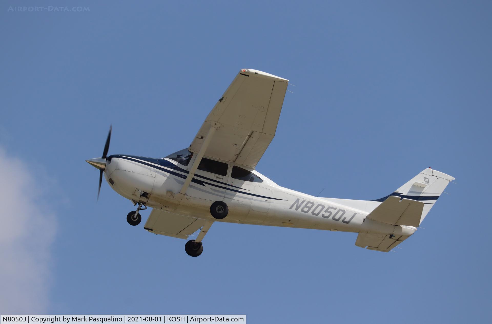 N8050J, 2005 Cessna 182T Skylane C/N 18281633, Cessna 182T