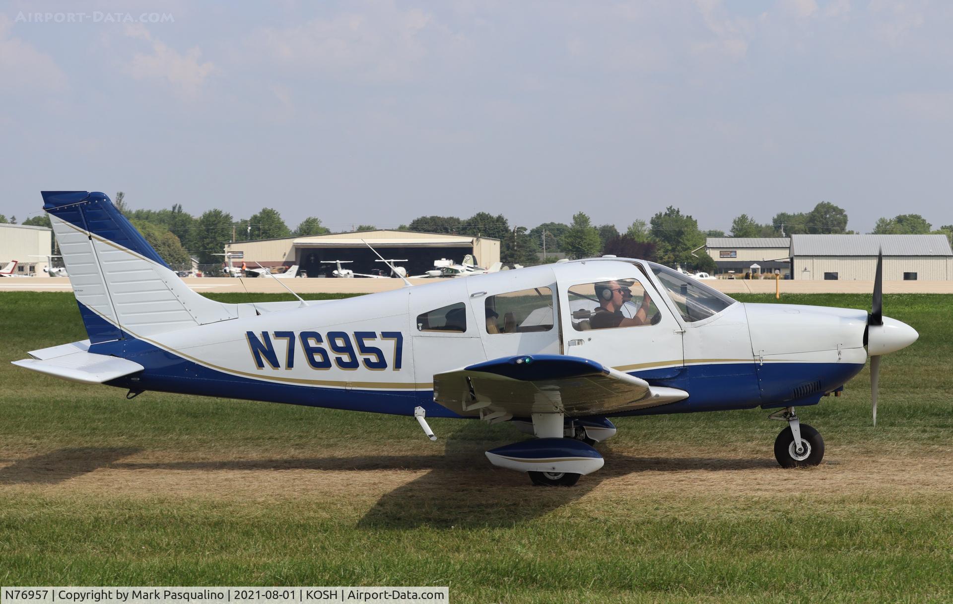 N76957, 1975 Piper PA-28-181 C/N 28-7690098, Piper PA-28-181