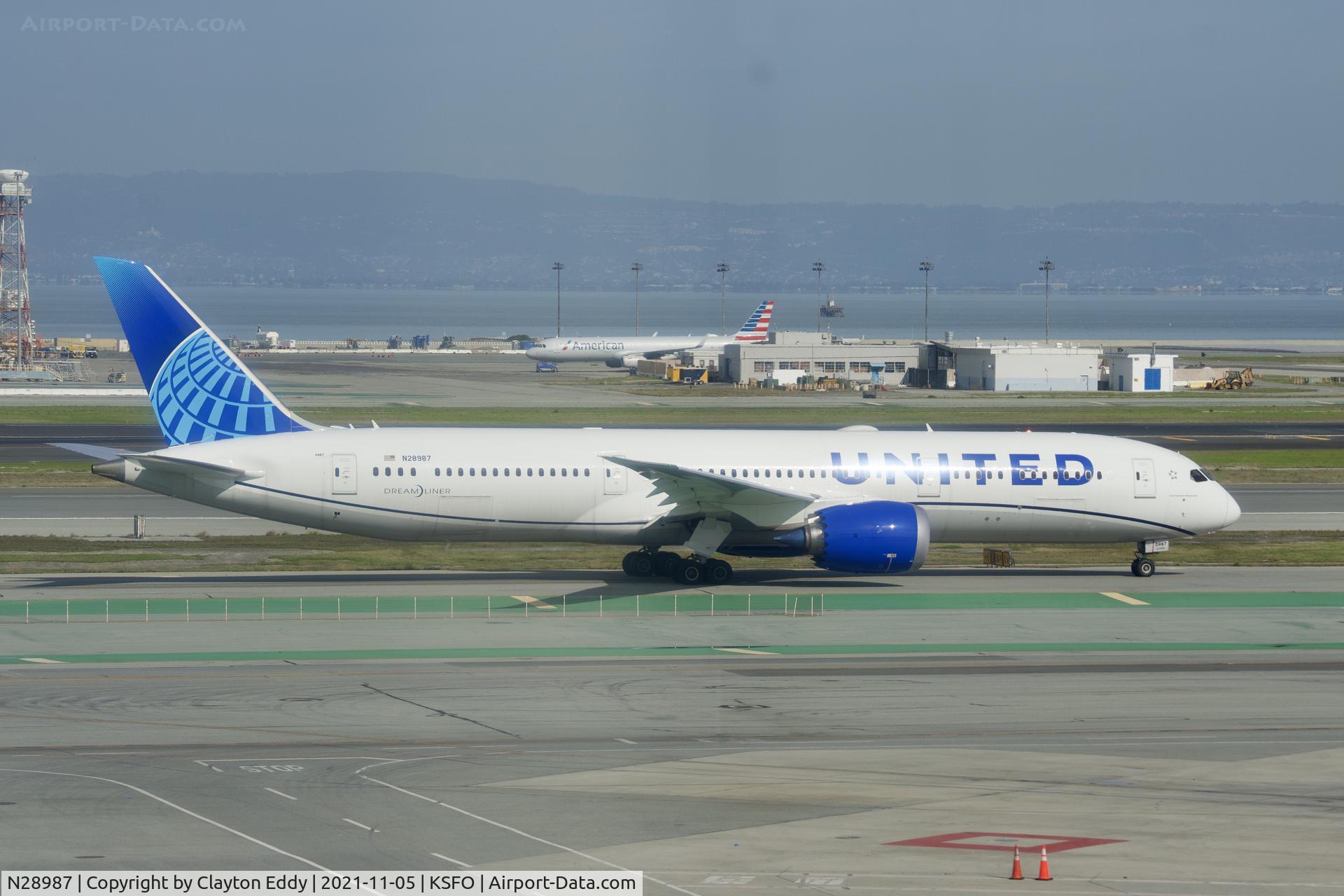 N28987, 2020 Boeing 787-9 Dreamliner Dreamliner C/N 66146, Sky Terrace SFO 2021.