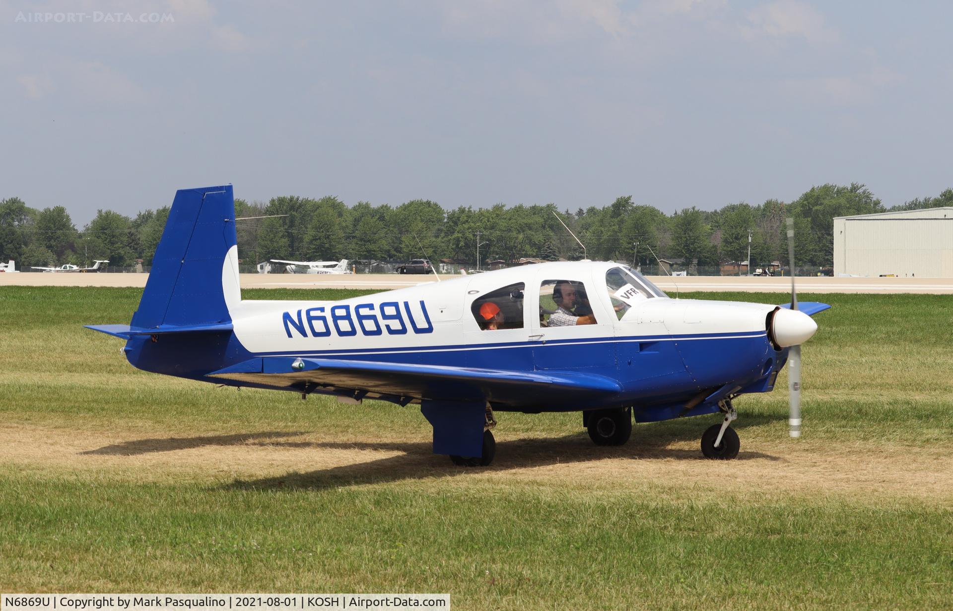 N6869U, 1963 Mooney M20C Ranger C/N 2573, Mooney M20C