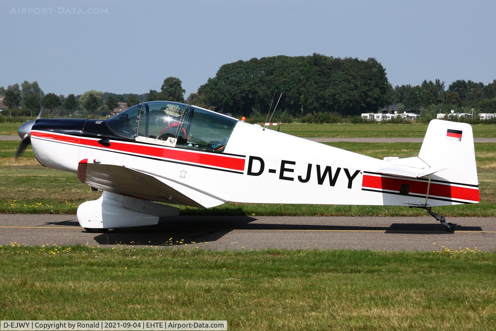 D-EJWY, CEA Jodel DR-1050 Sicile C/N 208, at teuge