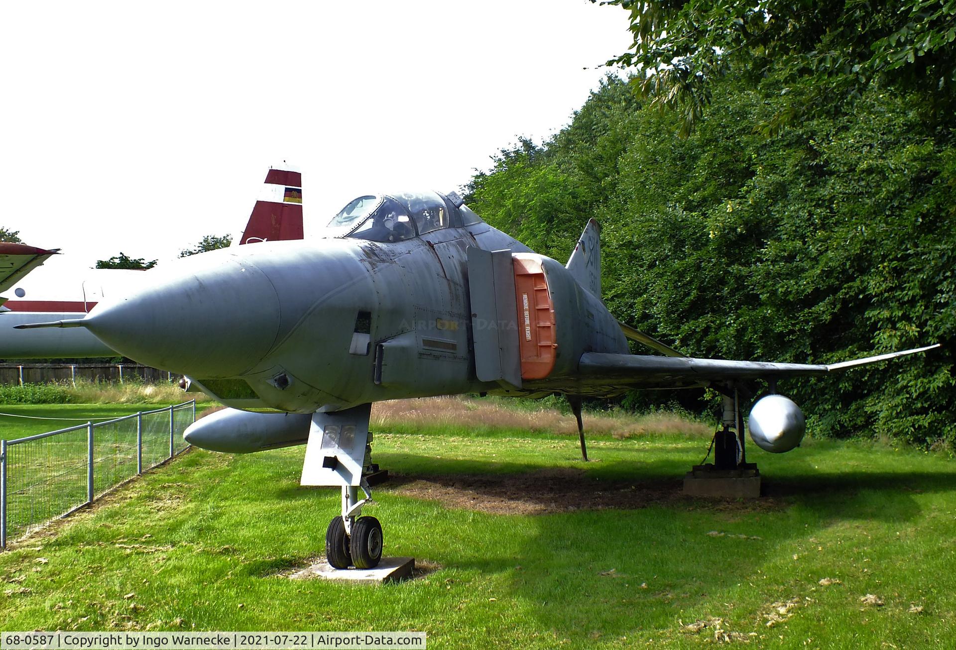 68-0587, 1968 McDonnell Douglas RF-4C Phantom II C/N 3566, McDonnell RF-4C Phantom II at the Flugausstellung P. Junior, Hermeskeil