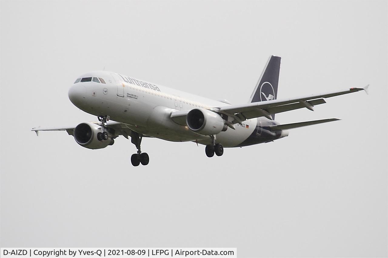 D-AIZD, 2010 Airbus A320-214 C/N 4191, Airbus A320-214, Short approach rwy 26L, Roissy Charles De Gaulle airport (LFPG-CDG)