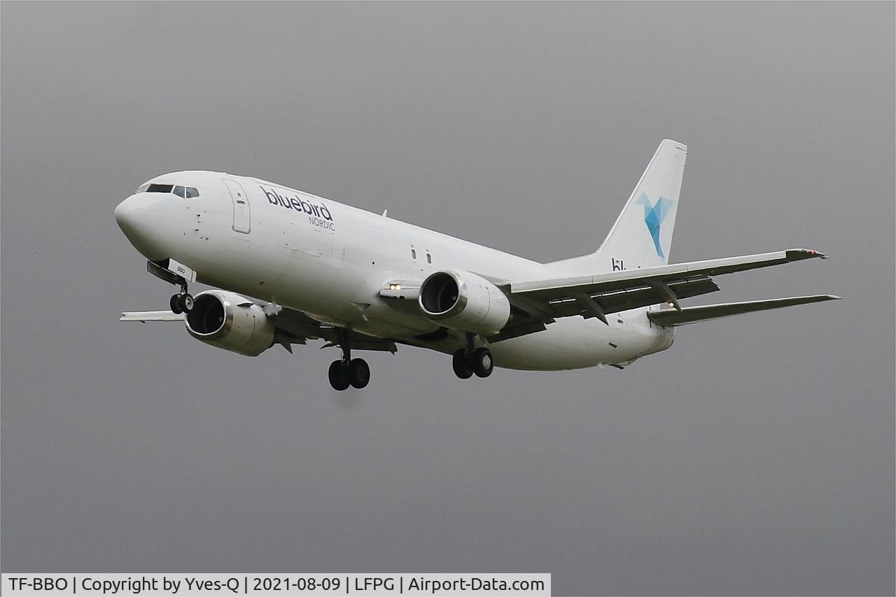 TF-BBO, 1990 Boeing 737-46BSF C/N 24573, Boeing 737-46BSF, Short approach rwy26L, Roissy Charles De Gaulle airport (LFPG-CDG)