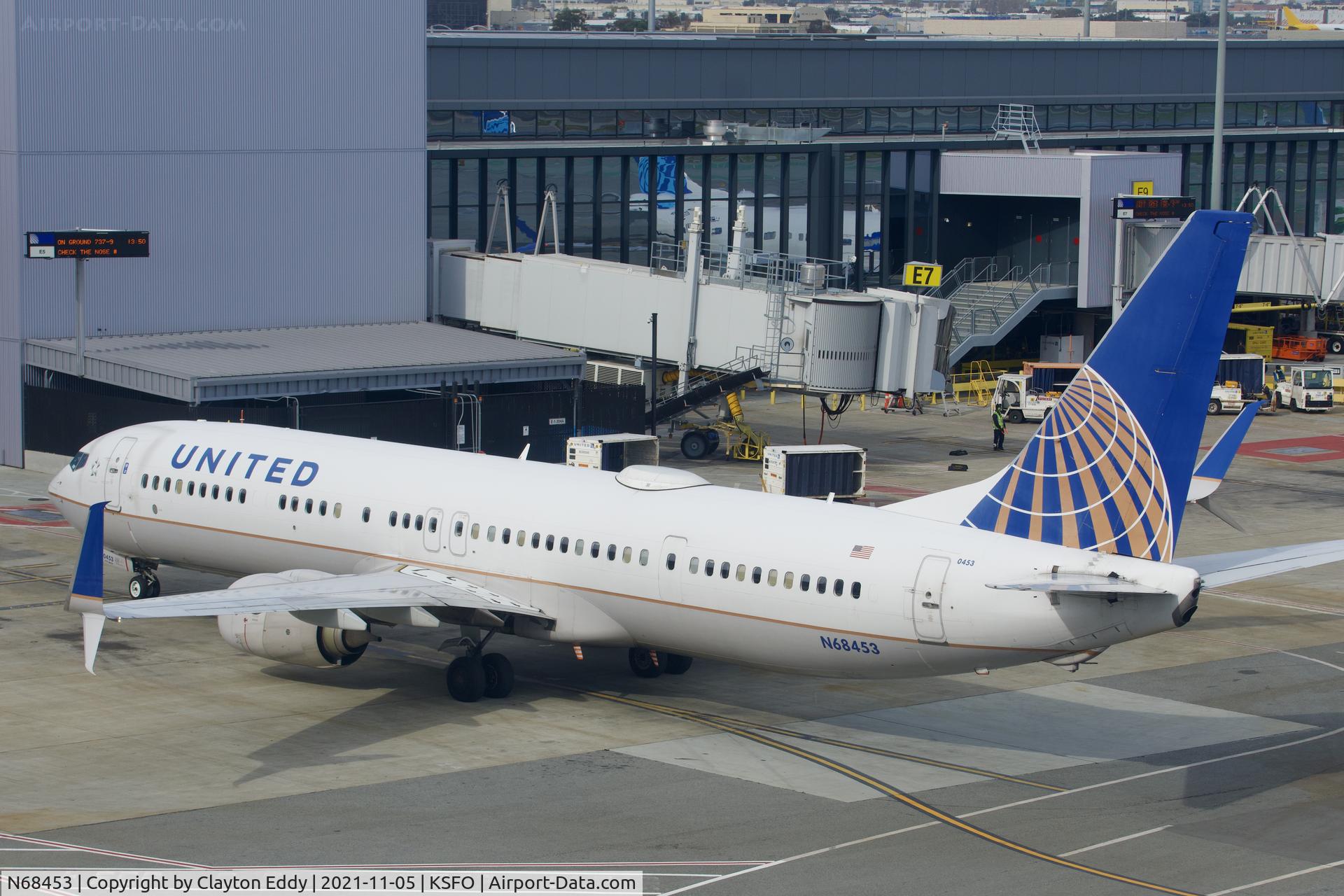 N68453, 2012 Boeing 737-924/ER C/N 41742, Sky Terrace SFO 2021.