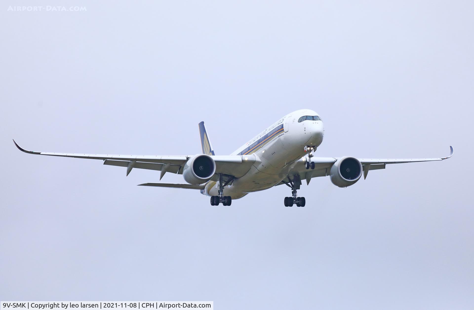 9V-SMK, 2016 Airbus A350-941 C/N 084, Copenhagen 8.11.2021