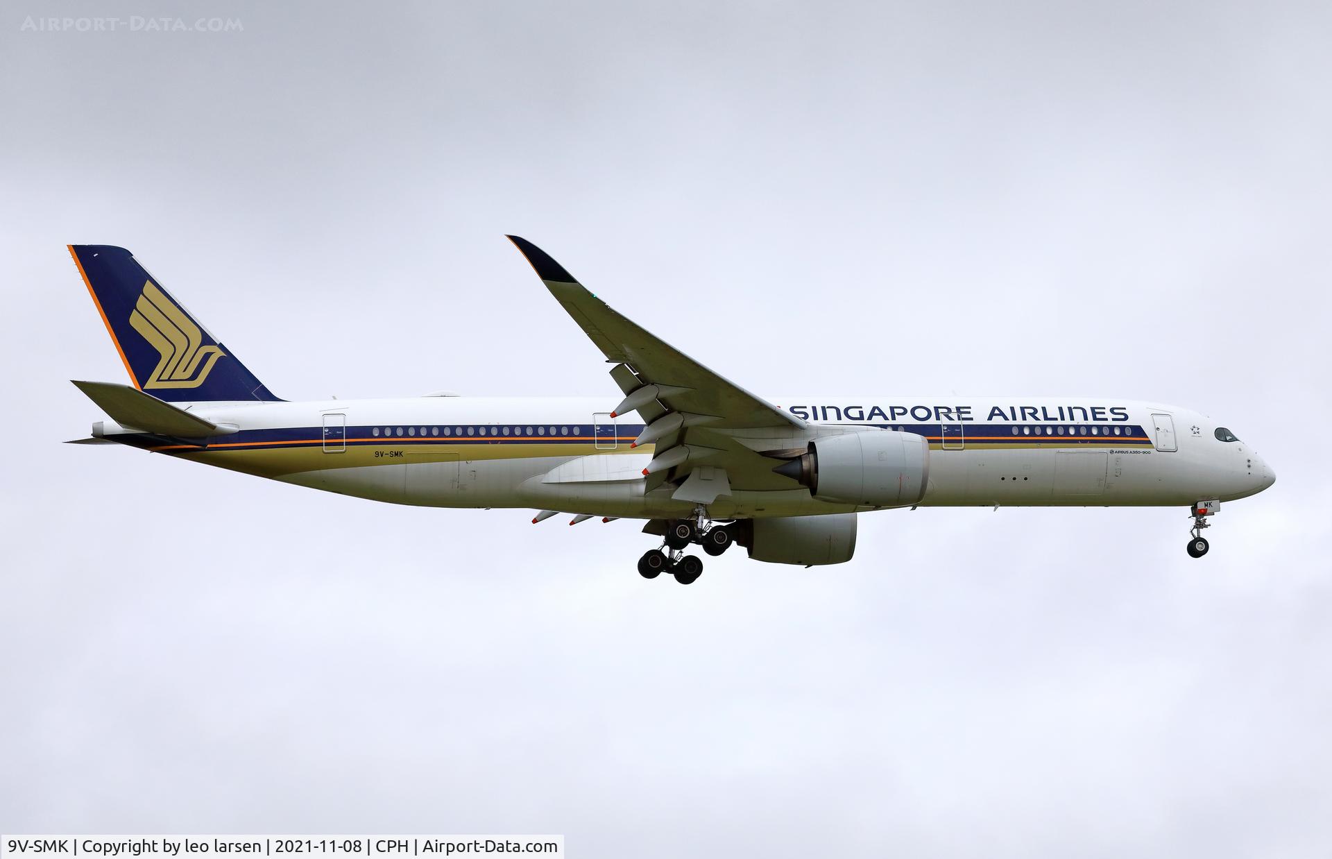9V-SMK, 2016 Airbus A350-941 C/N 084, Copenhagen 8.11.2021