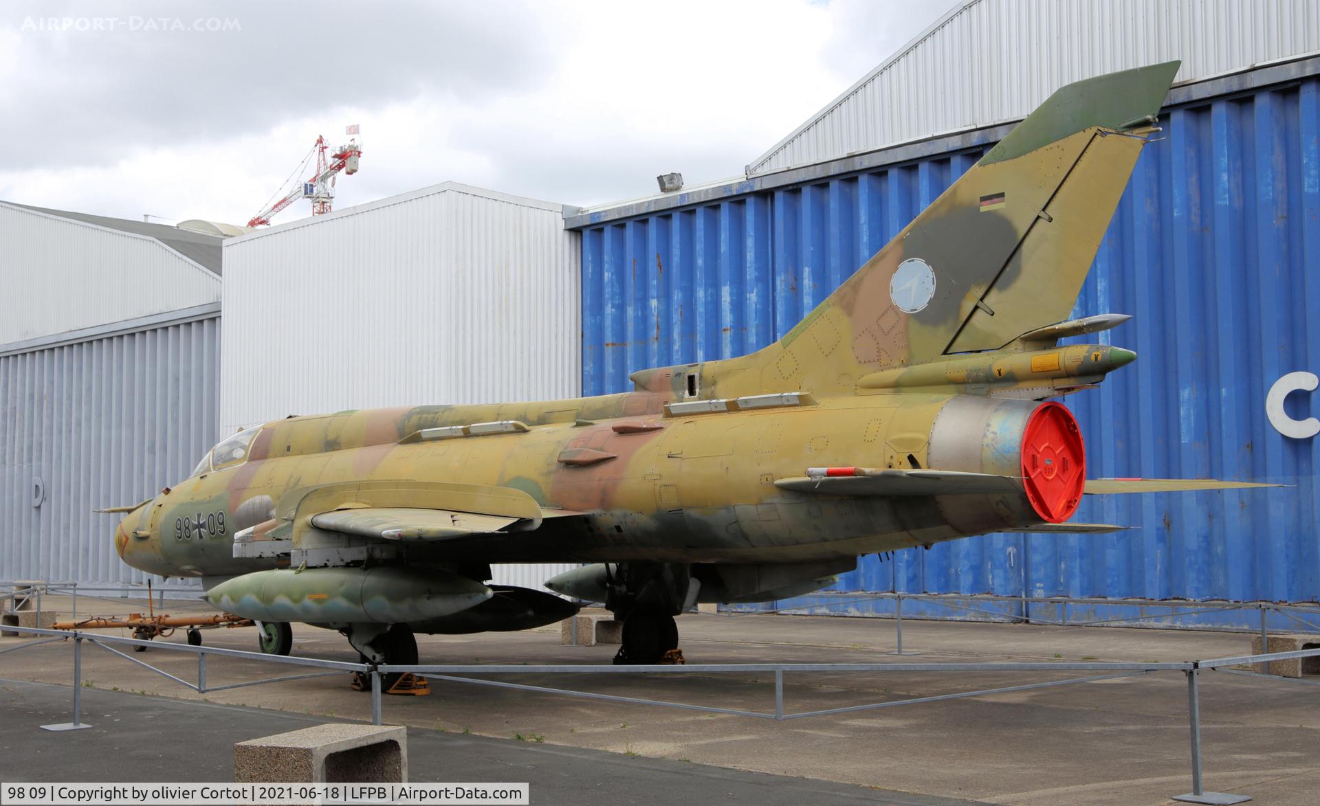 98 09, Sukhoi Su-22M-4 C/N 30916, june 2021