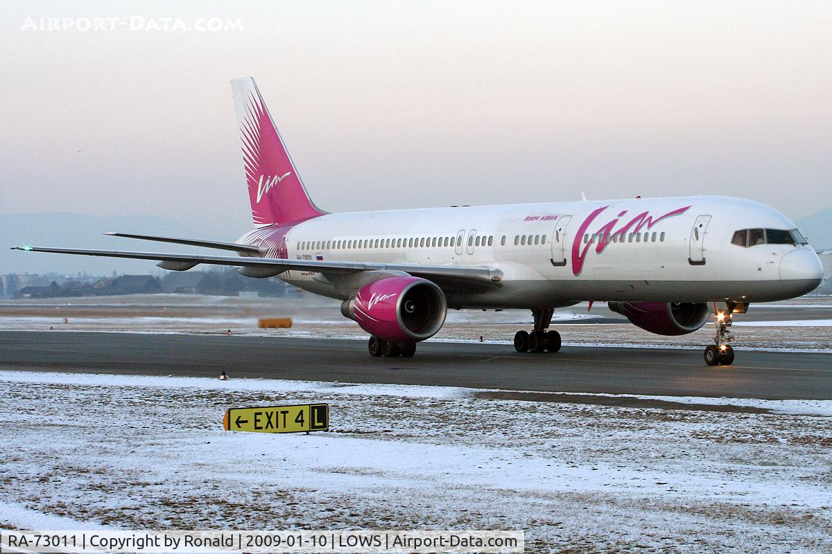 RA-73011, 1992 Boeing 757-230 C/N 25439, at lows
